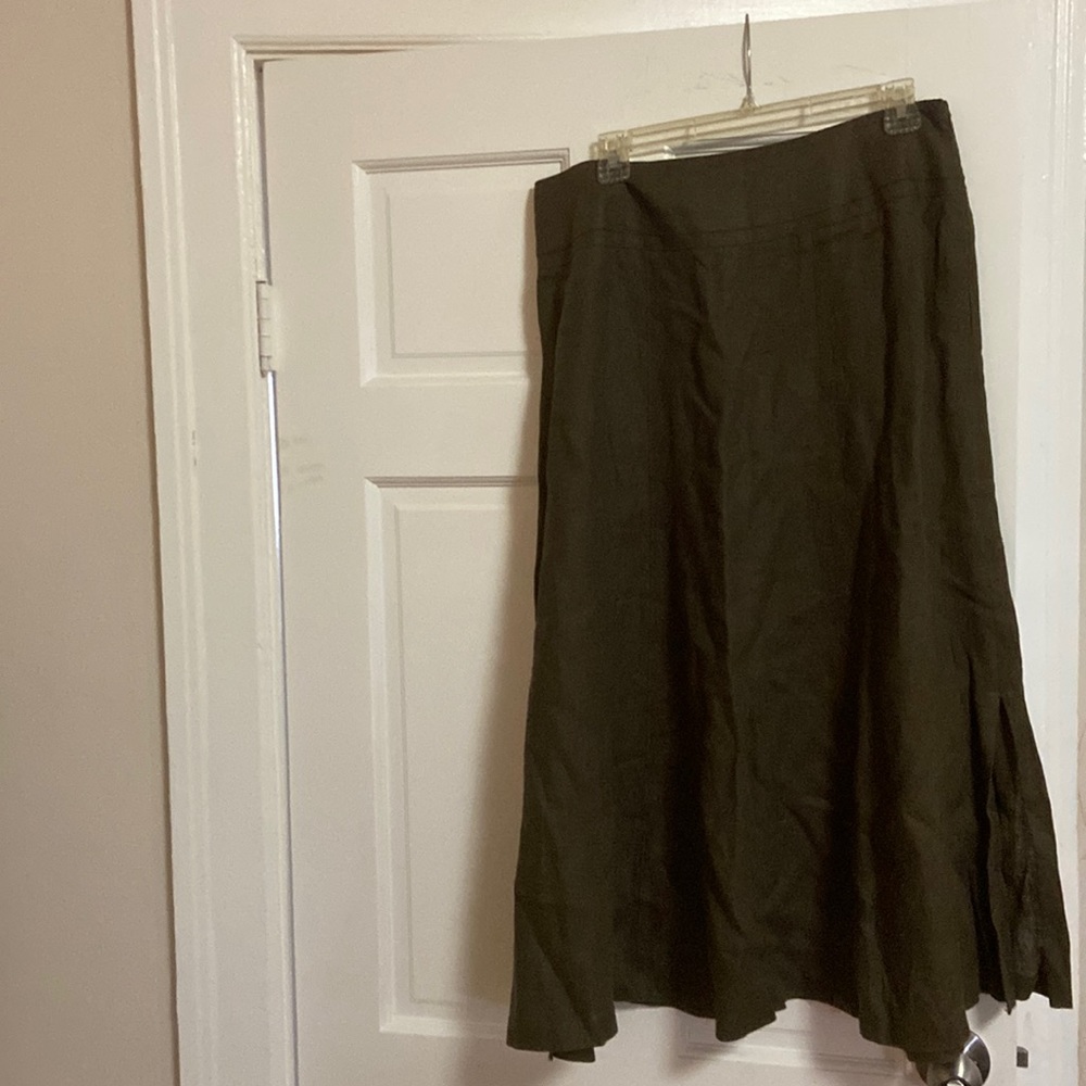 Women’s skirt